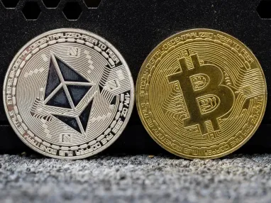 Аналитик Bloomberg спрогнозировал значительный рост для Bitcoin и Ethereum