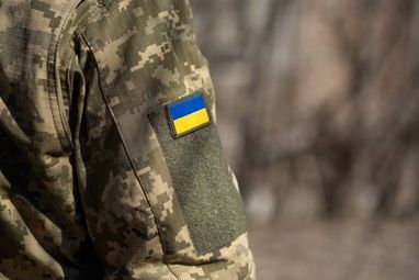 Зеленский предлагает продлить мобилизацию и военное положение
