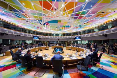 Украина получила статус кандидата на вступление в ЕС