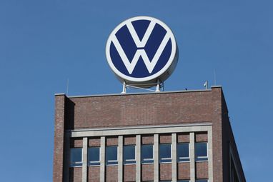 Примусова праця та тиск інвесторів: Volkswagen йде з ринку Китаю