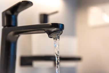 Більшість водоканалів України вже збільшили тарифи на воду й водовідведення