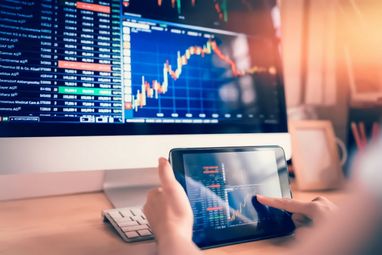 Крупнейшая в мире криптобиржа Binance отключила российские банки