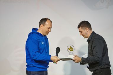 Защитник финансово-инвестиционного фронта Украины: о победителе в номинации от Fin Blogger Award