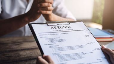 ШІ для написання резюме: технологію застосовують близько 45% шукачів роботи