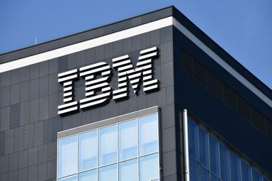 IBM приєдналася до масових скорочень у технологічному секторі