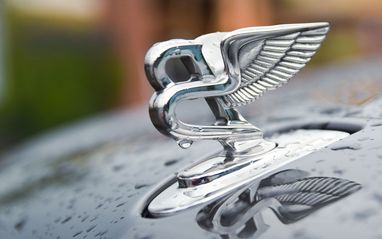 Bentley анонсировала новый лимитированный спорткар