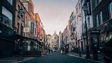 Украинских беженцев в Ирландии хотят обязать платить за жилье