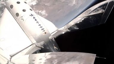 Virgin Galactic вперше в історії здійснила комерційний рейс у космос