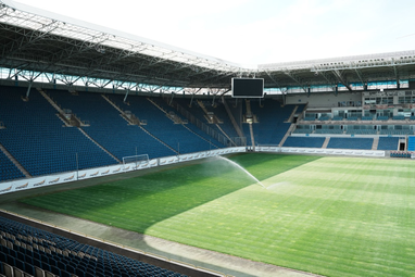 ПриватБанк виставив на аукціон на Прозорро. Продажі стадіон «Дніпро-Арена» та футбольну тренувальну базу. Стартова ціна 150 млн грн