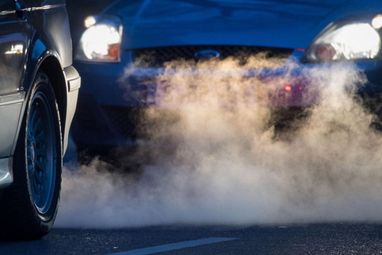 Канада хочет запретить продажу бензиновых и дизельных автомобилей после 2035 года