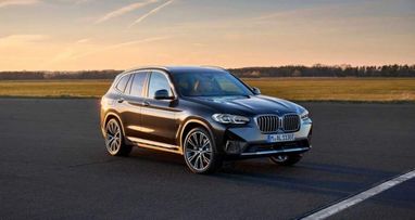 BMW представила обновленные кроссоверы X3 и X4 (фото)