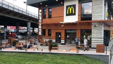 McDonald's открыл для посетителей десять заведений в Киеве: список адресов, где можно посидеть