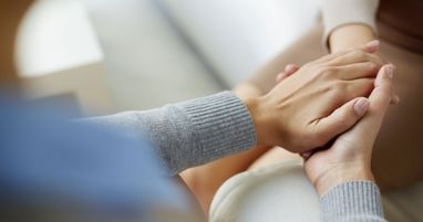 В Україні планують оновити систему надання соцпослуг: що зміниться
