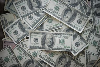 Валютні резерви НБУ за липень скоротилися на $417 млн