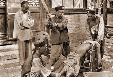 І здирали шкіру живцем