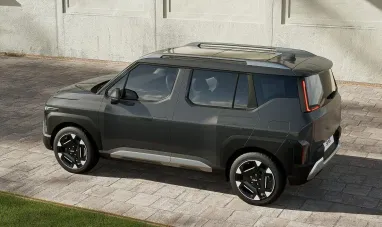Kia начала продажу нового дешевого кроссовера (цена, фото)