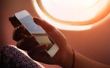В ЄС дозволять пасажирам вільно користуватися 5G на борту літака