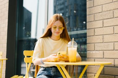 Перші заробітки: що треба знати про роботу для неповнолітніх