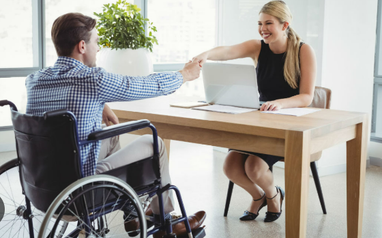 В Гоструда напомнили о штрафах за нетрудоустройство людей с инвалидностью