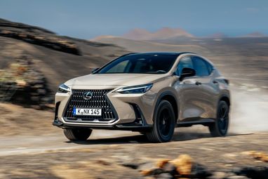 Lexus презентує елегантний кросовер NX Overtrail (фото)