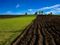 Зеленский подписал указ о передаче сельхозземель из государственной в коммунальную собственность