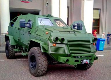 Грузини представили патрульний бронеавтомобіль (фото)