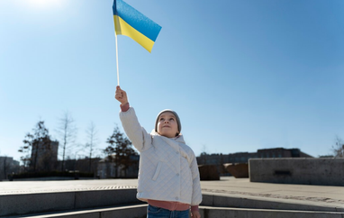 70% українців не виїжджали б у разі відкриття кордонів — опитування (інфографіка)