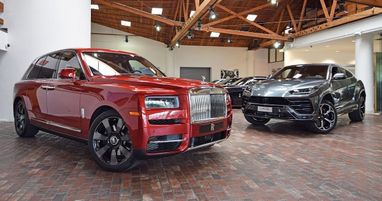 Эксперты назвали 10 самых ненужных опций в роскошных авто