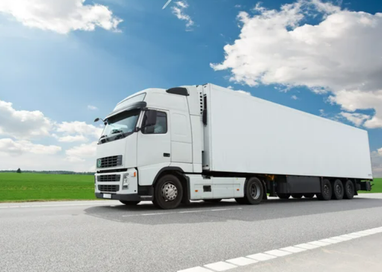 Польща скасувала привілеї для українських далекобійників