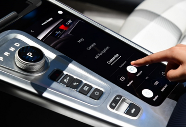 Samsung показала 5G-консоль для автомобилей будущего (фото, видео)