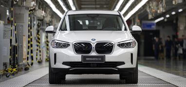 Електрична BMW з Китаю: почалося виробництво кросовера iX3