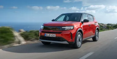 На український ринок повертається Opel Frontera: вартість авто (фото)