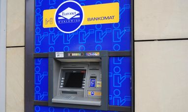 Euronet обмежила одноразове зняття готівки в банкоматах