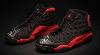 Рекорд: кросівки Майкла Джордана продано за 2,2 млн доларів