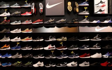 Поставщик обуви для Nike и Adidas планирует сократить 6000 рабочих мест во Вьетнаме