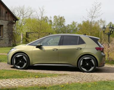 Volkswagen презентовал новый ID.3 2024: как изменился популярный электрокар (фото)