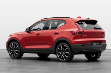 Volvo обновила кроссовер XC40