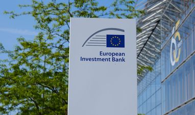 Україна та ЄІБ уклали угоди на понад €100 мільйонів: про що домовилися