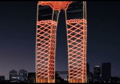 Китайцы соорудили "небоскреб-брюки", спровоцировав волну насмешек в интернете (ФОТО)
