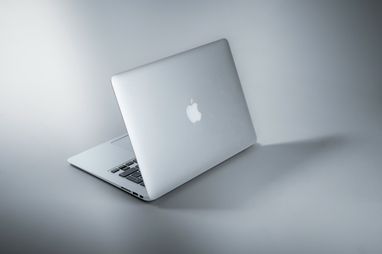 Apple предупредила миллионы пользователей MacBook о новой угрозе