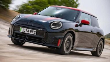 Mini представила свои первые электрические модели John Cooper Works