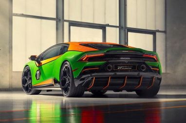 Lamborghini выпустит две новинки (фото)