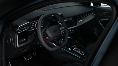 Дебютировал 500-сильный заряженный хэтчбек Audi (фото)