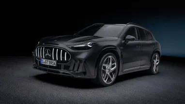 Внедорожник Mercedes-AMG GT 2028 года