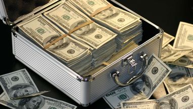 БЕБ і Мінфін Польщі будуть разом розслідувати незаконне переміщення готівки через кордон