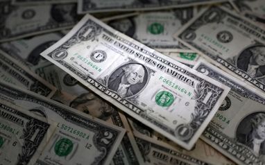 НБУ скоротив продаж валюти з резервів