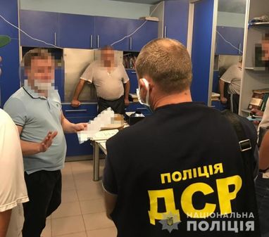 В Одесі розкрили мільйонну шахрайську схему із заволодіння нерухомістю