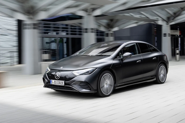 Mercedes EQE в тесті проїхав на 104 км більше, ніж заявлено в його характеристиках