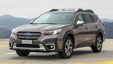 Оновлена &#8203;&#8203;Subaru Outback виходить на ринок (фото)