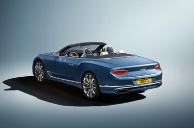 Bentley выпустила версию Continental GTС для «искушенных клиентов» (фото)